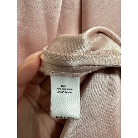 ST JOHN Pink Satin Cap Sleeve Pleated Front Blouse Top Women's Size L - Picture 4 of 7